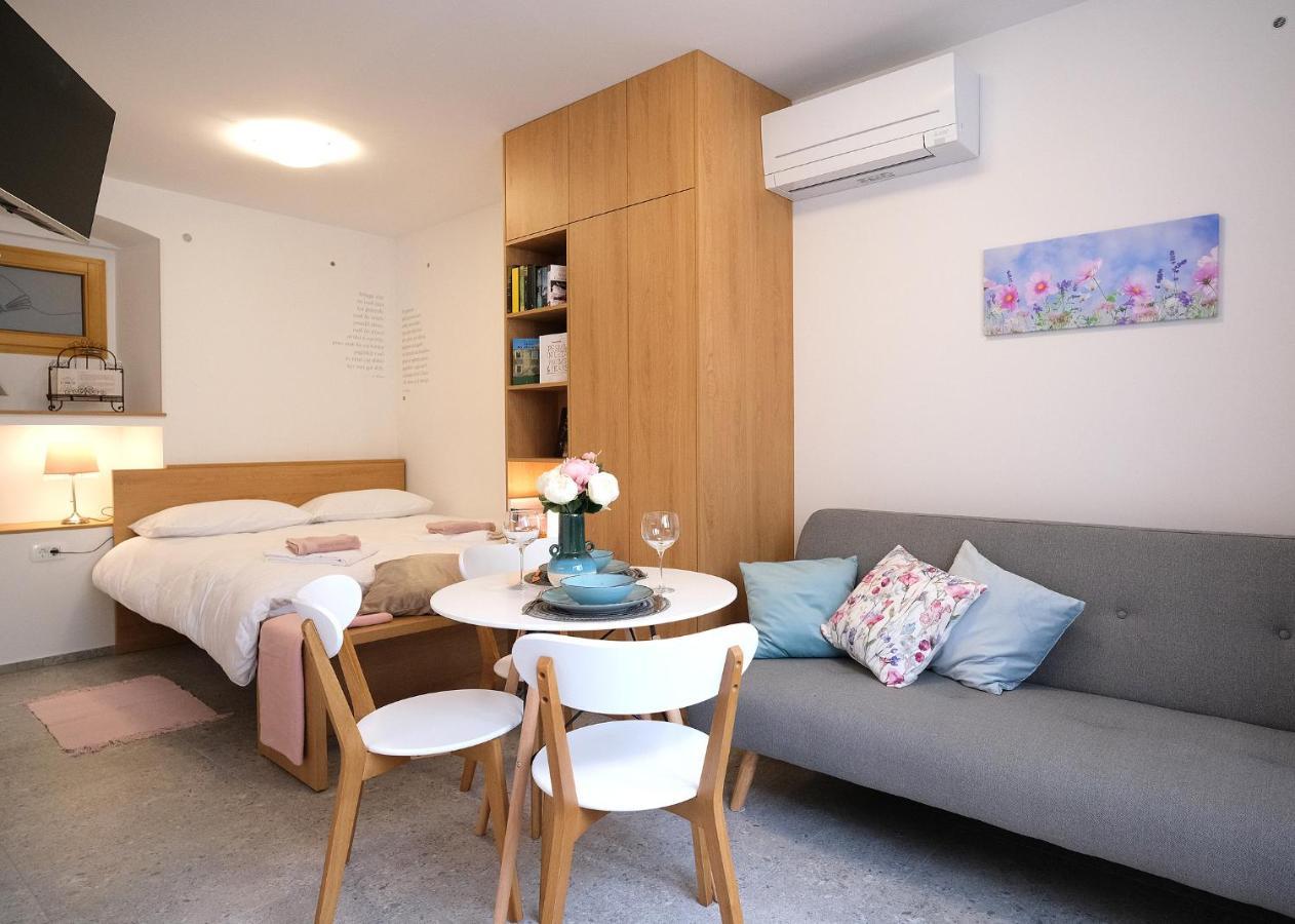Apartma Libris Копер Экстерьер фото